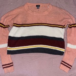 Long sleeve cropped sweater